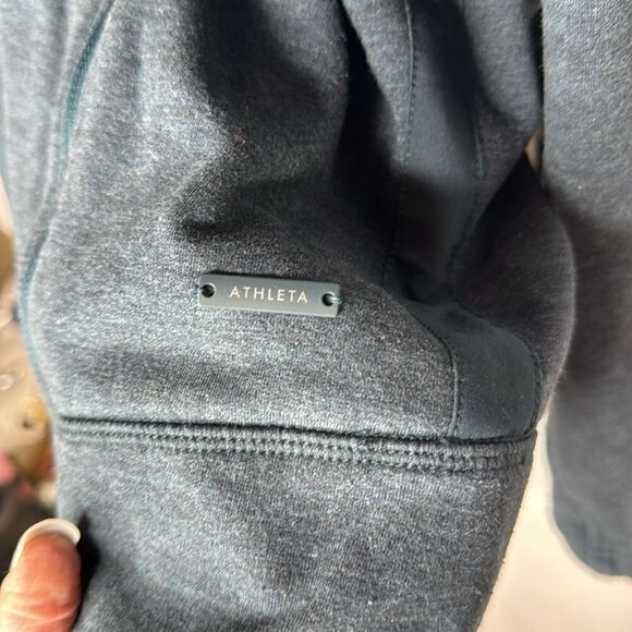 Athleta Navy Stronger Hoodie Sweatshirt. Size 2X. - Picture 4 of 8